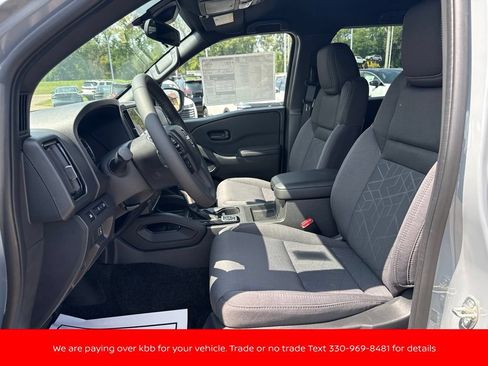 New 2026 Nissan Frontier SV w/ SV Convenience Package AWD/4WD image 9