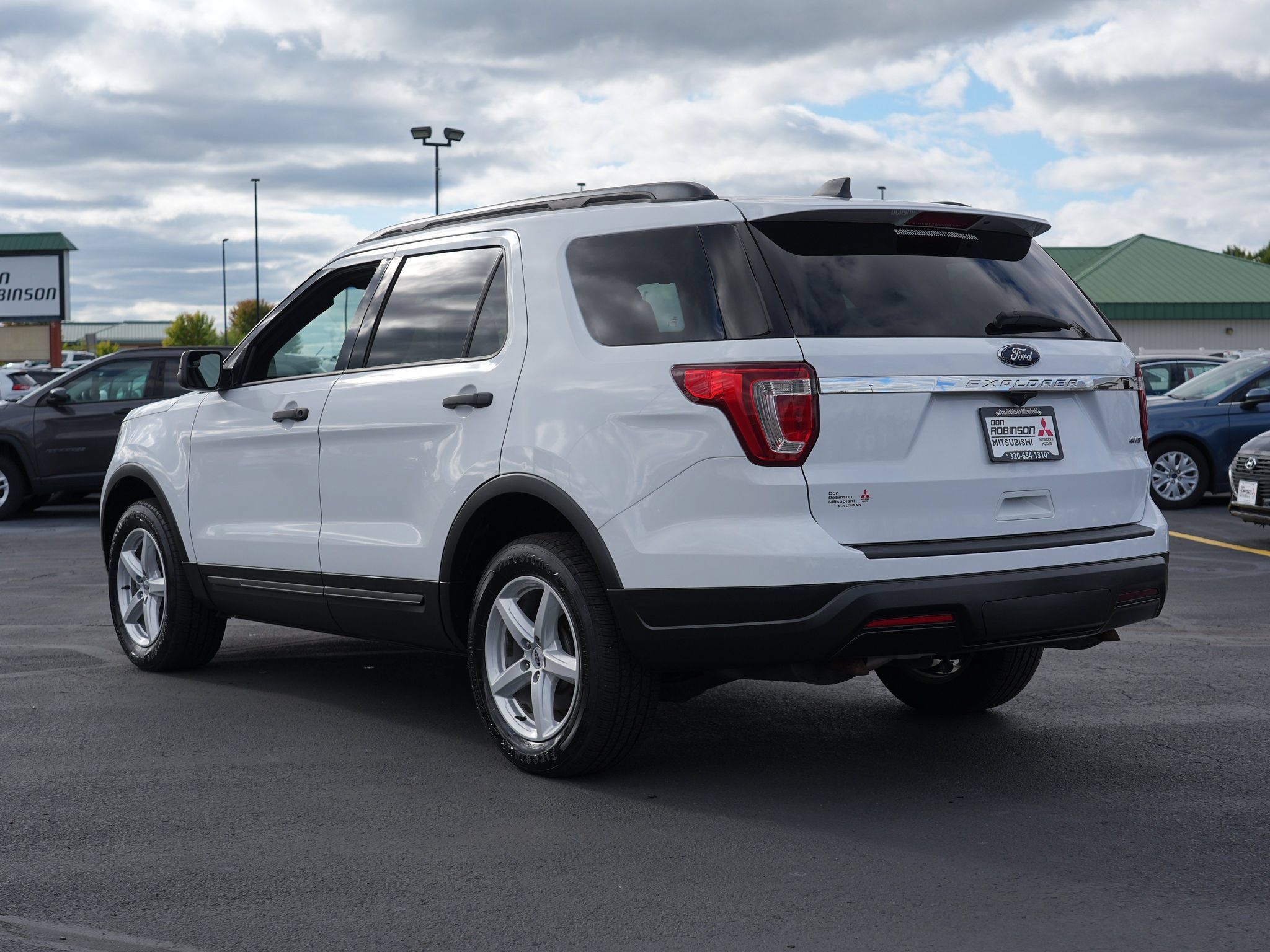 Used 2018 Ford Explorer 4WD image 6