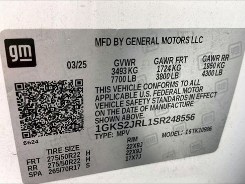 Used 2025 GMC Yukon XL Denali image 33