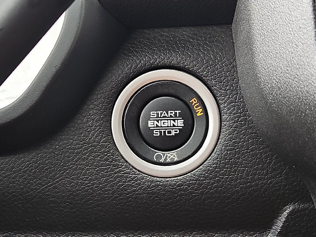 Used 2024 RAM 2500 Tradesman w/ Chrome Appearance Group AWD/4WD image 25