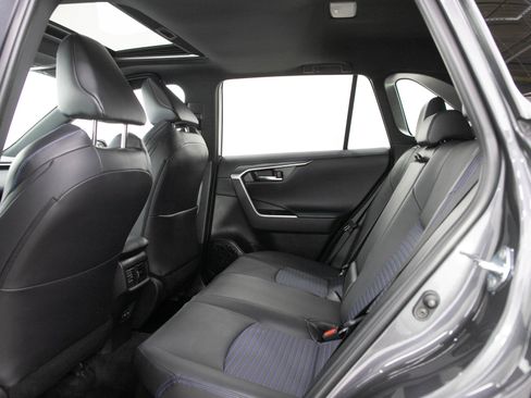 Used 2024 Toyota RAV4 XSE AWD/4WD image 15