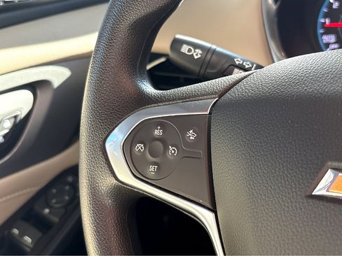 Used 2023 Chevrolet Traverse LS w/ Safety Package image 14