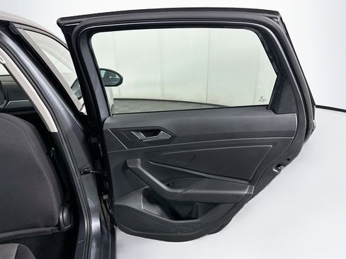 Used 2019 Volkswagen Jetta S FWD image 28