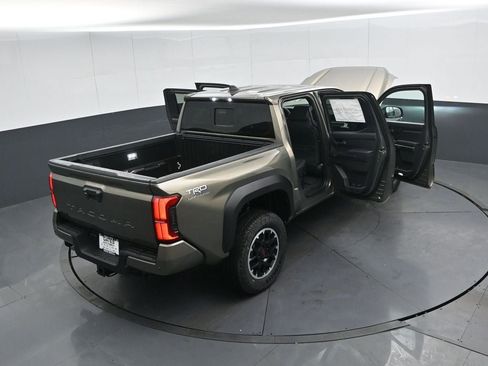 New 2026 Toyota Tacoma TRD Off-Road w/ TRD Off Road Premium Package image 60