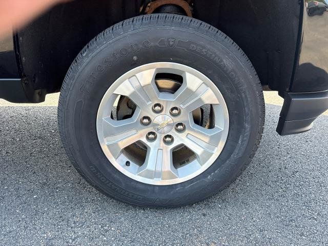 Used 2019 Chevrolet Silverado 1500 LT w/ All Star Edition AWD/4WD image 11