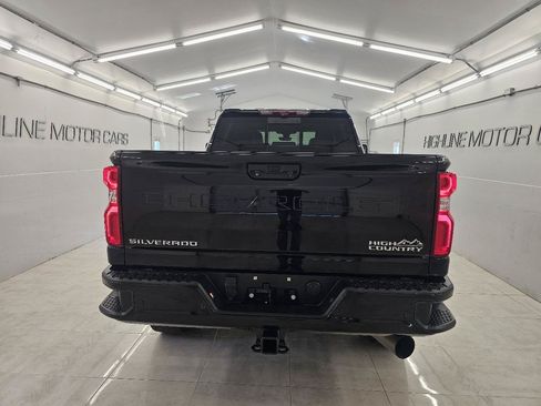 Used 2023 Chevrolet Silverado 3500 High Country w/ Z71 Off-Road Package AWD/4WD image 6