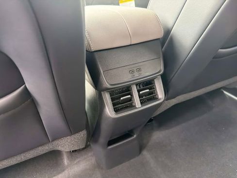 New 2026 GMC Terrain Elevation w/ Elevation Premium Package FWD image 16