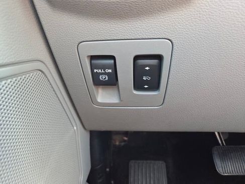 Used 2019 Ford F150 XLT w/ Equipment Group 302A Luxury RWD image 34