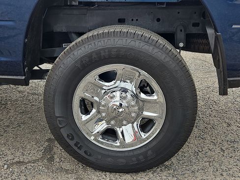 Used 2024 RAM 2500 Big Horn w/ Bed Utility Group image 5