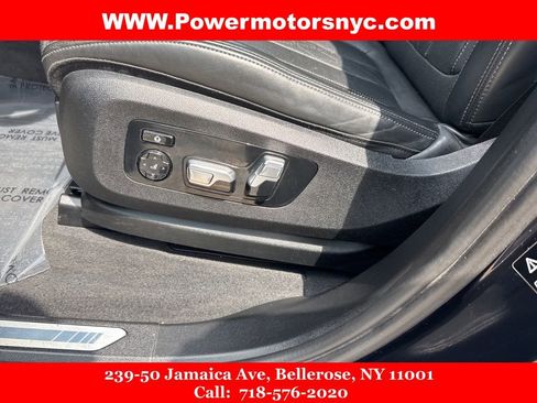Used 2020 BMW X5 M50i w/ Premium Package image 35