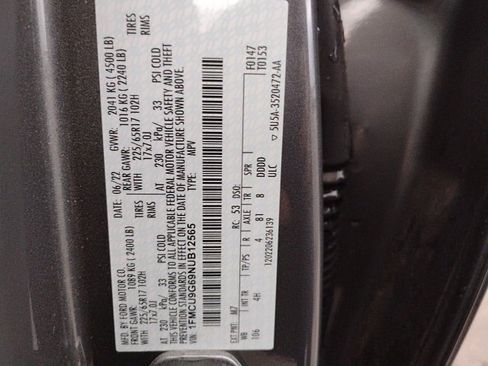 Used 2022 Ford Escape SE w/ Convenience Package image 19