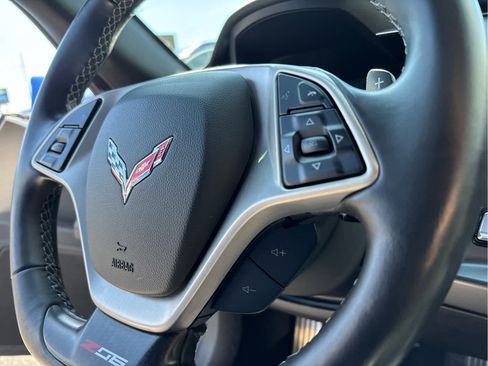 Used 2019 Chevrolet Corvette Z06 w/ Battery Protection Package image 13
