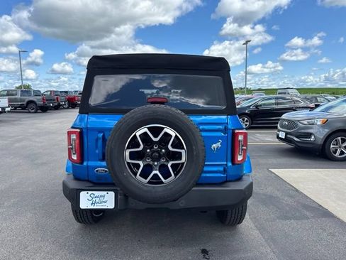 Used 2023 Ford Bronco Outer Banks AWD/4WD image 4
