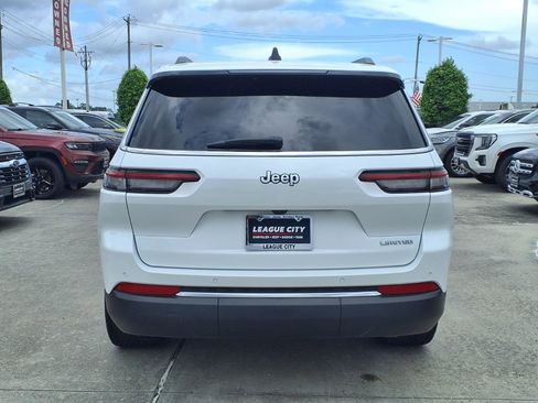 Used 2025 Jeep Grand Cherokee L Limited RWD image 6