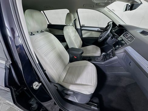 Used 2024 Volkswagen Tiguan S image 31