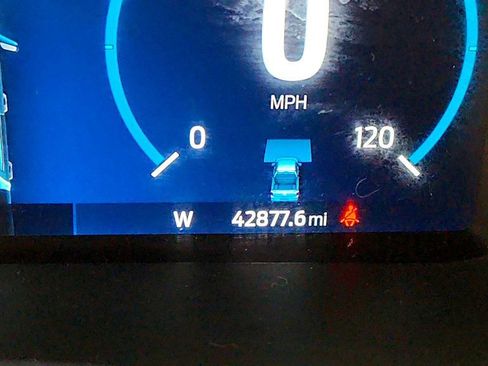 Used 2023 Ford F150 Lariat w/ Equipment Group 502A High image 16