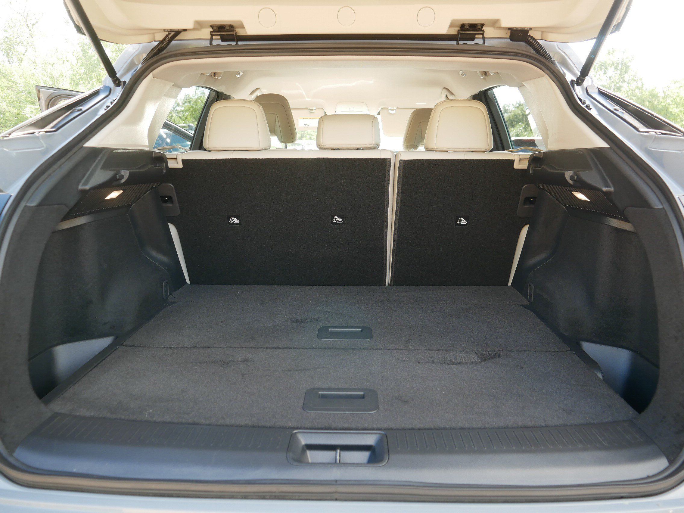 Certified 2024 Nissan Ariya AWD image 18