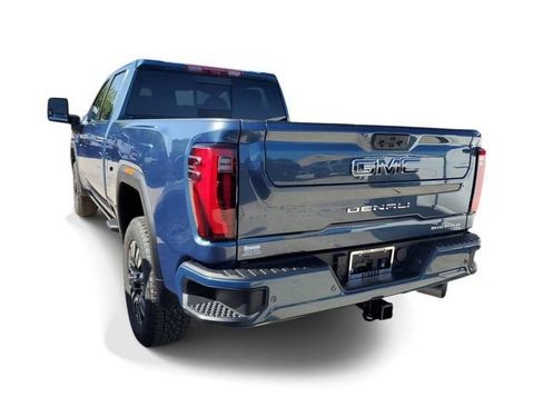 New 2026 GMC Sierra 2500 Denali Ultimate w/ Max Trailering Package AWD/4WD image 4