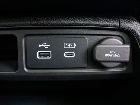 Certified 2023 Honda Pilot Elite image 30