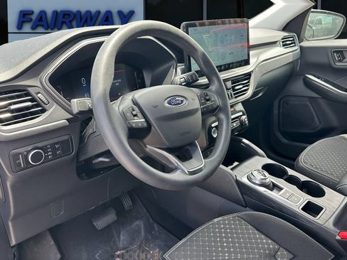 Used 2025 Ford Escape Active w/ Tech Pack #1 FWD image 14