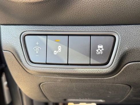 Certified 2024 Kia Forte GT-Line image 25