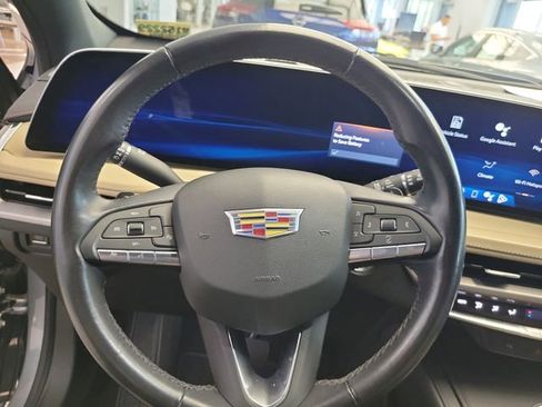 Used 2024 Cadillac XT4 Luxury FWD image 19