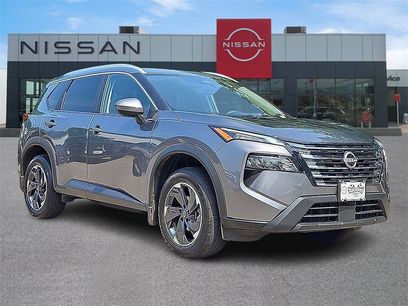 Used 2024 Nissan Rogue SV w/ SV Premium Package