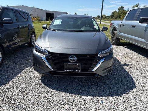Certified 2025 Nissan Sentra S FWD image 1