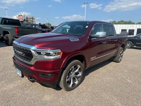 Used 2022 RAM 1500 Limited w/ Body Color Bumper Group AWD/4WD image 3