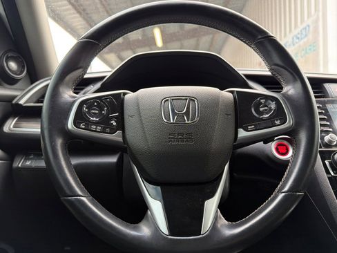 Used 2020 Honda Civic Touring image 21