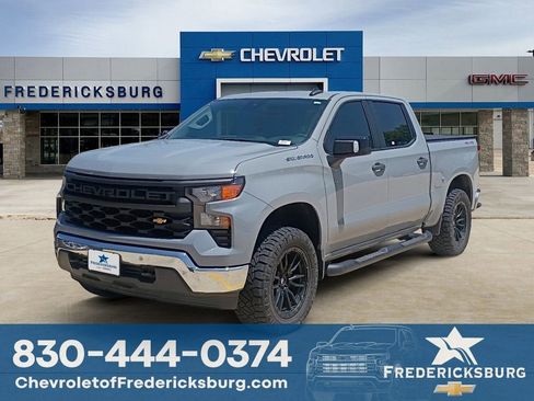 Used 2024 Chevrolet Silverado 1500 W/T w/ WT Value Package AWD/4WD image 1