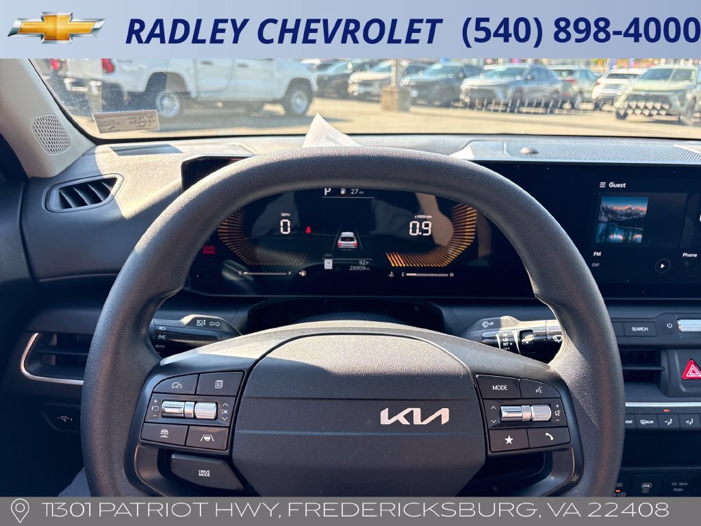 Used 2025 Kia K4 FWD image 6
