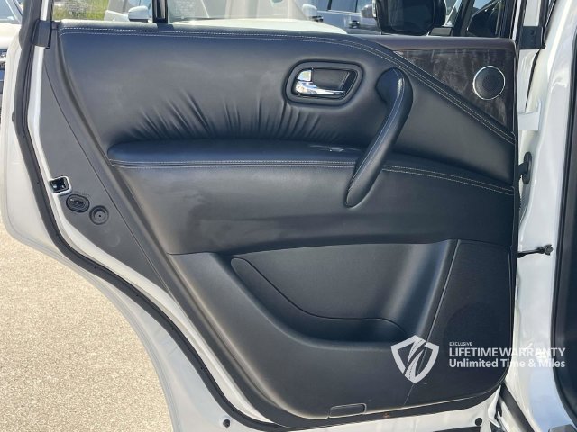 Used 2023 Nissan Armada Platinum w/ Captain's Chairs Package AWD/4WD image 21