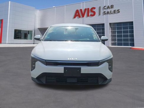 Used 2025 Kia K4 FWD image 10
