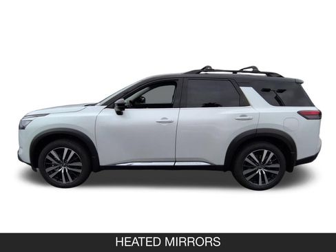 Used 2025 Nissan Pathfinder Platinum w/ Cargo Package FWD image 5