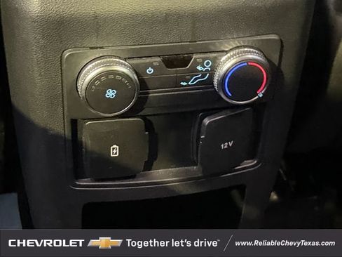 Used 2020 Ford Explorer XLT w/ Equipment Group 202A RWD image 34