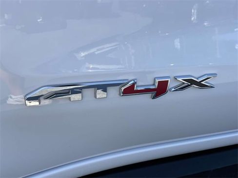 Certified 2023 GMC Sierra 1500 AT4X image 9