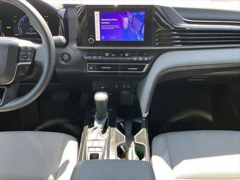 Certified 2025 Toyota Camry LE FWD image 16