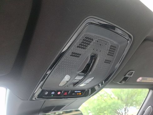 Used 2024 Cadillac Lyriq Sport AWD/4WD image 26