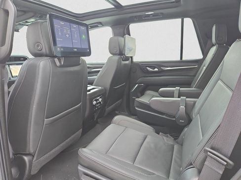 Used 2021 GMC Yukon Denali w/ Denali Ultimate Package image 13