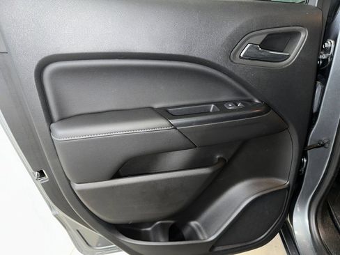 Certified 2022 GMC Canyon Elevation w/ Trailering Package image 16