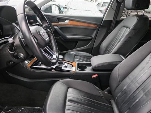 Used 2023 Audi Q5 2.0T Premium Plus image 17