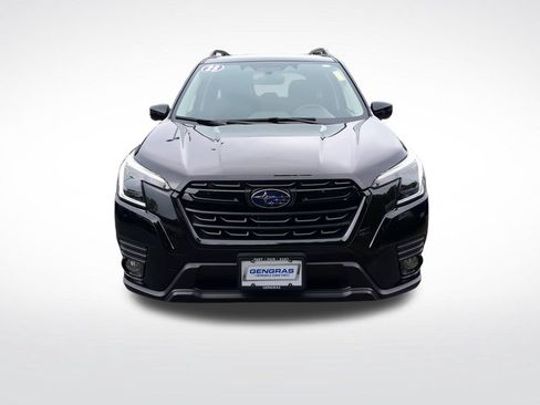 Used 2023 Subaru Forester Premium AWD/4WD image 2