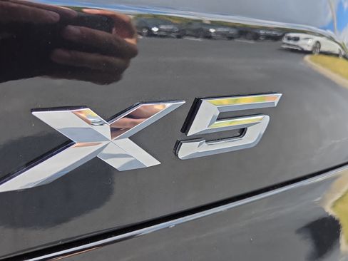 Used 2019 BMW X5 xDrive40i w/ Premium Package 2 image 33