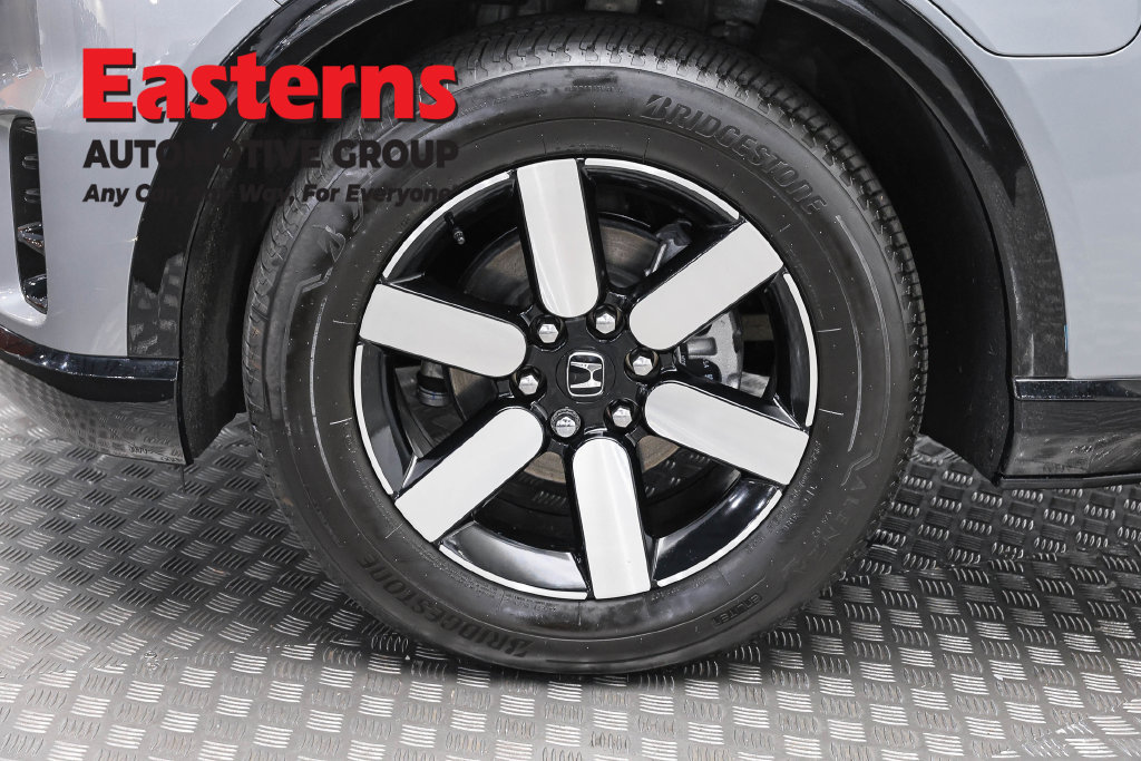 Used 2024 Honda Prologue Touring image 32