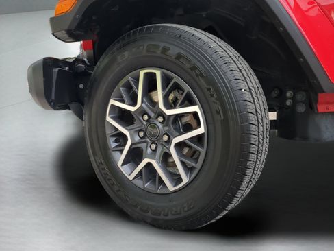 Used 2026 Jeep Wrangler Unlimited Sahara AWD/4WD image 70