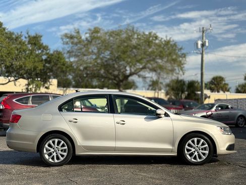 Used 2013 Volkswagen Jetta SE image 11