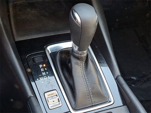 Used 2017 MAZDA MAZDA3 Sport image 14