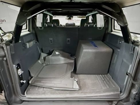 Used 2024 Ford Bronco Raptor w/ Interior Carbon Fiber Pack 6 AWD/4WD image 26