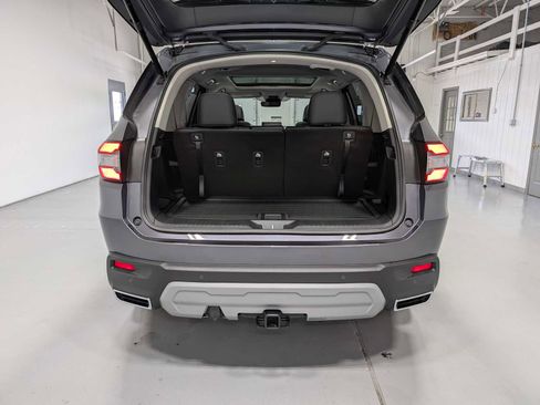 Certified 2025 Honda Pilot Touring image 42
